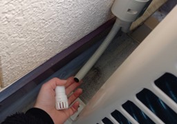 エアコンのドレンホース